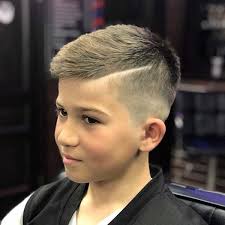Frisuren Jungs Popular Stil 2020 Jungs Frisuren Coole Jungs Frisuren Junge Haarschnitte Kurz