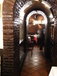 Restaurante tradicional + asador gastrobar o viceversa… con una fiesta de. Casa Lucio Espacio De Raul