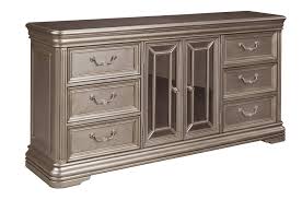 Its alluring blend of ash swirl and birch veneers is treated to a metallic silvertone finish with subtle glazing for a feel of faded elegance. Ashley Birlanny B720 King Uph Panel Bedroom Set 5pcs In Silver B720 31 36 46 58 56 97 92 Set 5