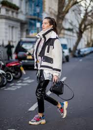 A Street Style Guide To Tomboy Inspired Fashion Fashion Street Style Fall Outfits Sneakers Street Style