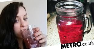 Mum turned her placenta into smoothies for her husband and son to drink