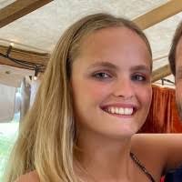 5500+ "Crone" profiles