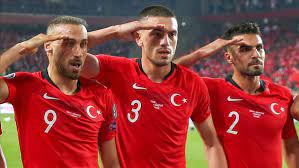 Serie a takımlarından juventus'ta forma giymektedir. Juventus Tan Merih Demiral Aciklamasi
