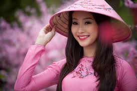 Thảo chấp nhận khoe ảnh xấu mà thảo giấu lâu nay để tạo động lực cho những ai đang cảm thấy tự ti về ngoại hình hay làn da của chính mình. Hoa Háº­u Thu Tháº£o Ä'áº¹p NhÆ° Thiáº¿u Ná»¯ Trong Tranh