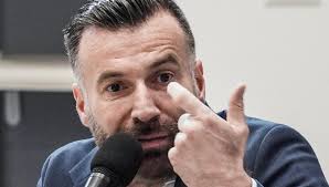 Cos'è il ddl zan e perché ne ha parlato fedez nel suo monologo durante il concerto del 1° maggio? Ulyzx R Rdjezm