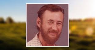 Sarah Cruce's Instagram, Twitter & Facebook