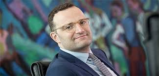 Bundesgesundheitsminister jens spahn (cdu) kündigte stichprobenartig mehr kontrollen an. Jens Spahn Der Rastlose Minister