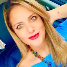 Laura Obregón B. (@LauObregonB)