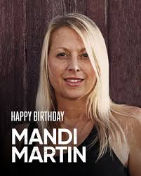 We need 2000 Yes for new Season 😍🎬!!!