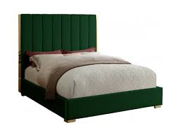 Although we think of the mattress as the if you don't like white, grey or very pale blue or green would work for most bedrooms. Becca Green Velvet Bed By Meridian Furniture