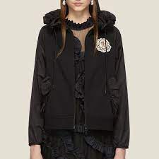 モンクレール コピー moncler genius simone rocha フリルパーカー ブラック 4 moncler simone rocha ラッフルジャケット コットン ナイロン製 moncler genius オリジナルタグ が付属します モンクレール パーカー パーカー モンクレール