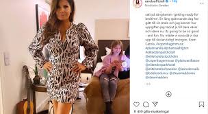 Discover influencers like carola häggkvist. Foljarnas Starka Kritik Efter Bilden Pa Carolas Viktras Lojligt