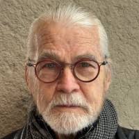 700+ "Bob Bob" profiles