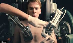 Who will be captain america? Chris Evans Is Transformed From Scrawny To Brawny In New Captain America Trailer Daily Mail Online