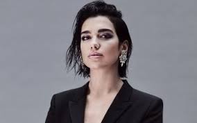 Dua lipa in blonde or black: 37 4k Ultra Hd Dua Lipa Wallpapers Background Images Wallpaper Abyss