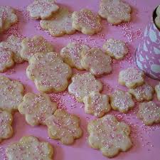 Zarte Butterplatzchen Von Sabine69 Chefkoch Butterplatzchen Platzchen Backen Rezepte Platzchen
