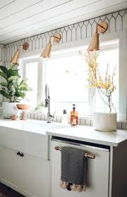 Favorite Online Shopping Deals And Small Businesses Nesting With Grace In 2020 Home Decor Kitchen Decor Favorites Unique Home Decor