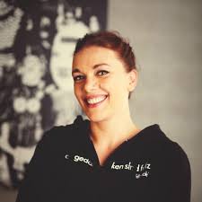 Francesca Lange's Instagram, Twitter & Facebook