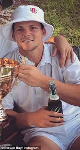Steven may is an australian rules footballer playing for the melbourne football club in the australian football league. Afl Star Is Blasted By Teammates For Going On A Boozy Sunday Session At The Pub While He Was Injured Daily Mail Online