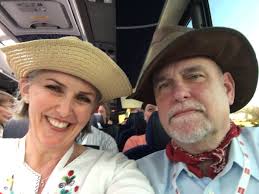 Carrie Rowell (@carrieista)