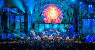 بالفيديو أرض الغد Tomorrow Land قبلة الشيطان فى الأرض اليوم السابع