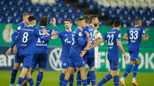 Facebook gives people the power to. Schalke 04 Transfer Angepeilt S04 Sturmer Soll Trotz Vertrag Gehen S04
