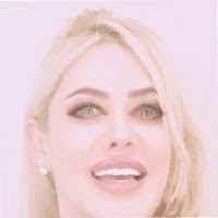 Diane Devault's Instagram, Twitter & Facebook