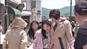 See more of lee min ho and kim go eun on facebook. Behind The Scenes Video Images Show Lee Min Ho S Affection For Kim Go Eun During Tkem Shoot