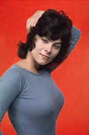 Barbeau came to prominence in the 1970s as broadway's original rizzo in the musical. Adrienne Barbeau Diskographie Discogs