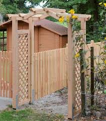 .pergola rankhilfe rankgitter spalier torbogen holzbogen | garten & terrasse, gartenzäune wenn sie breitere wege in ihrem garten besitzen, dann wird diese pergola aufgrund ihrer. Sichtschutz Pergola Komplettbausatz Aus Douglasie Mit Rundbogen Holz Im Garten Store Fur Holzzaun Und Terrasse