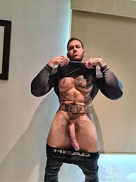 OnlyFans boys uncovered on Twitter