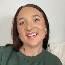 Valerie Maestas's Instagram, Twitter & Facebook