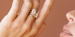 Moissanita vs Diamante: The Ultimate Guide to Choosing the Perfect Sparkle