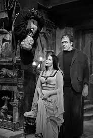 Pin By Bronx Tucker On The Munsters In 2020 The Munsters Tv Horror The Munster