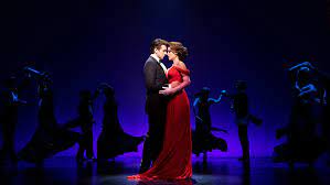 The musical is based on the julia roberts, richard gere film of the same. Pretty Woman The Musical Review Broadway Show Opened Aug 16 Variety