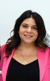 Amr Assal's Instagram, Twitter & Facebook