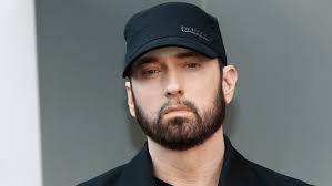 Ariana grande & justin bieber: Eminem Releases Tone Deaf Video In Response To Tiktok Campaign To Cancel Him 103 7 Wurv
