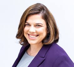 Andrea Poole's Instagram, Twitter & Facebook