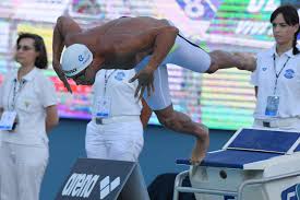 Chad guy bertrand le clos, ois (born 12 april 1992) is a south african competitive swimmer who is an olympic, world and commonwealth games c. Chad Le Clos Just Misses Automatic Olympic Qualification In 100 Fly 52 13