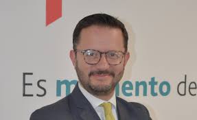 Salud mental es clave para el entorno laboral: Diego Bernal