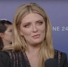 21 American Celebrities Who Were Born Outside The US