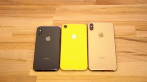 The two are hard to tell apart at first, but there are a number of key differences you should consider and we'll point them out. Camera Comparison Can The Iphone Xr S Single Camera Compete With The Iphone Xs And Xs Max S Two Cameras Appleinsider