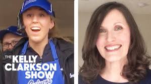 Teen Discovers She's Valedictorian While Working Drive-Thru