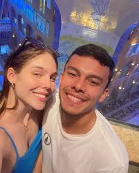 Foi no primeiro olhar que eu te consagrei o meu amor 💌