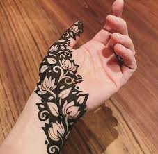 See more of motif henna on facebook. Stunning Lotus Motif Mehendi Designs For Weddings