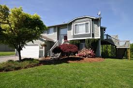 8529 319th St Nw Stanwood Wa 98292 Zillow Stanwood Zillow House Styles