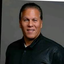 voiceempowerment #leadership #communication #authenticvoice #tonyrobbins  #empowerment #changetheworld #inspiration #lifemastery #vocalawareness  #globalimpact #speakerlife #blessed