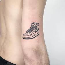 Ultimate assist, also wtf, vidal almost never. Tattoo Uploaded By Marcel Nike Armax 1 Whith Some Holy Nails Nike Nikeairmax Airmax1 Airmax Airmaxtattoo Sneaker Sneakerhead 276108 Tattoodo