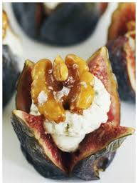 Feigen Mit Fullung Aus Blauschimmelkase Und Walnus Rezept Rezepte Fingerfood Rezepte Feigen