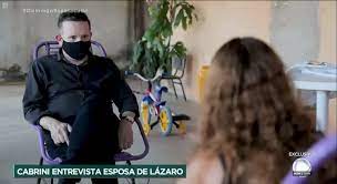 A população que acompanhava a operação que capturou o assassino lázaro barbosa de sousa, de 32 anos, em. Mulher De Lazaro Diz Que Serial Killer Esta Para Matar Ou Morrer Noticias R7 Cidades